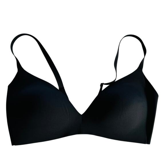 Lululemon Take Shape Bra Size 38B Solid Black Daily Bra Seamless - Picture 3 of 5